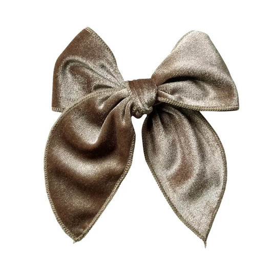 Large Velvet Fable Bow Clip - Golden Taupe